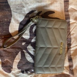 Steve Madden wallet